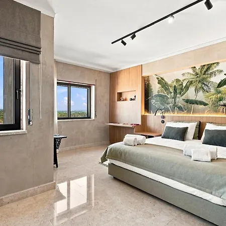 Place In The Sun Ii - Luxury With Sea View
